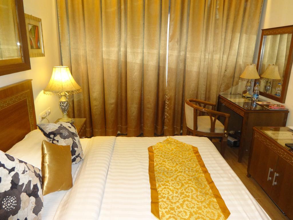 Hotel Picasso Delhi  Habitación foto