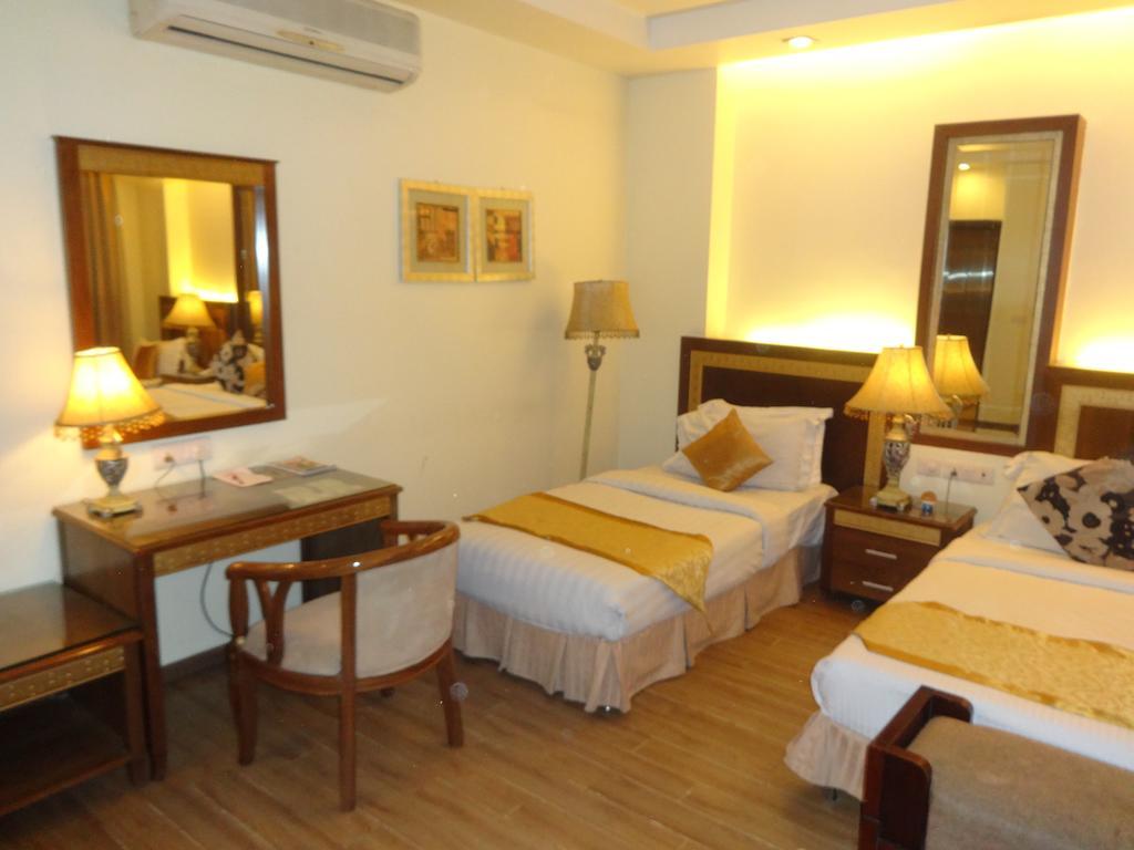 Hotel Picasso Delhi  Habitación foto