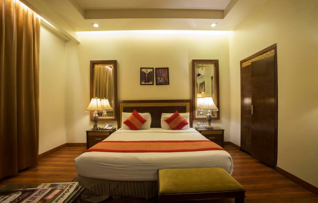 Hotel Picasso Delhi  Exterior foto