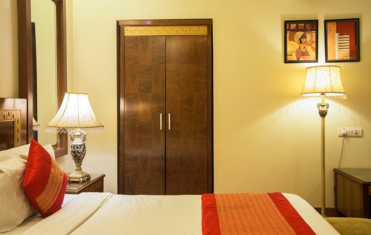 Hotel Picasso Delhi  Exterior foto