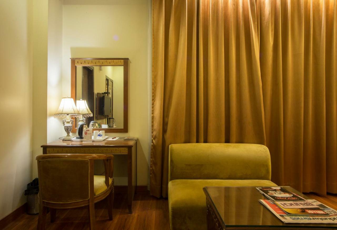 Hotel Picasso Delhi  Exterior foto